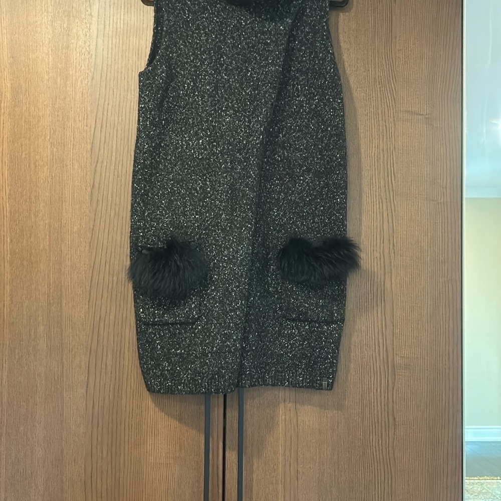 RUDSAK Black Sweater